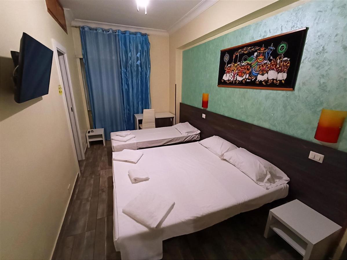 Tiburtina Hotel Holiday روما المظهر الخارجي الصورة